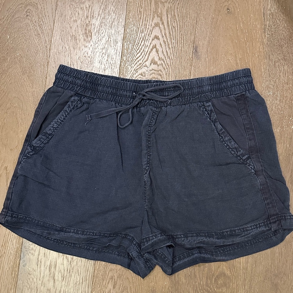 Splendid Dark Blue Shorts